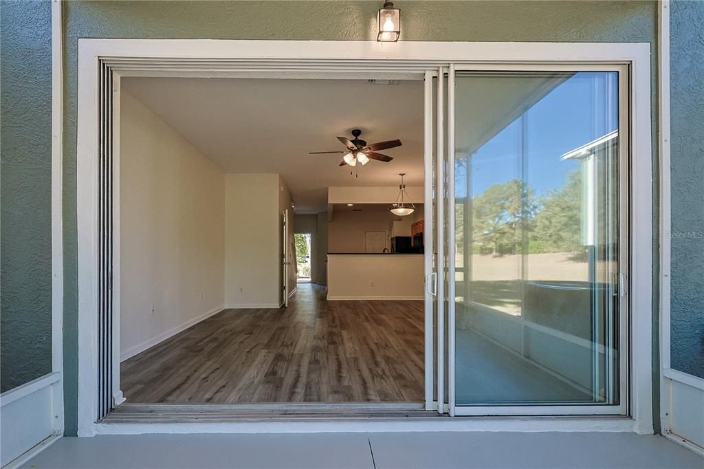 En Venta: $225,000 (3 camas, 2 baños, 1584 Pies cuadrados)