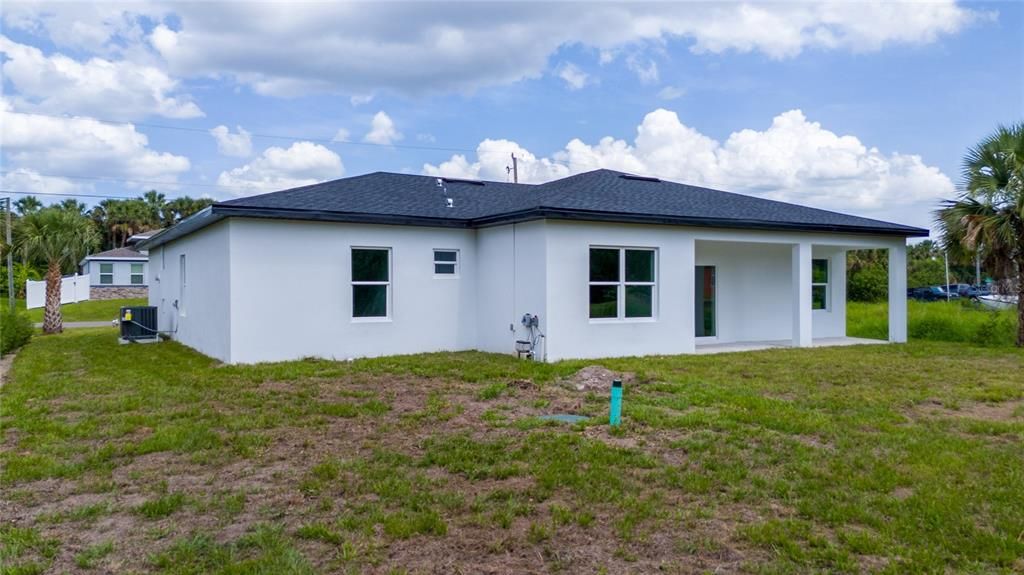 出租: $2,500 (4 贝兹, 2 浴室, 1856 平方英尺)