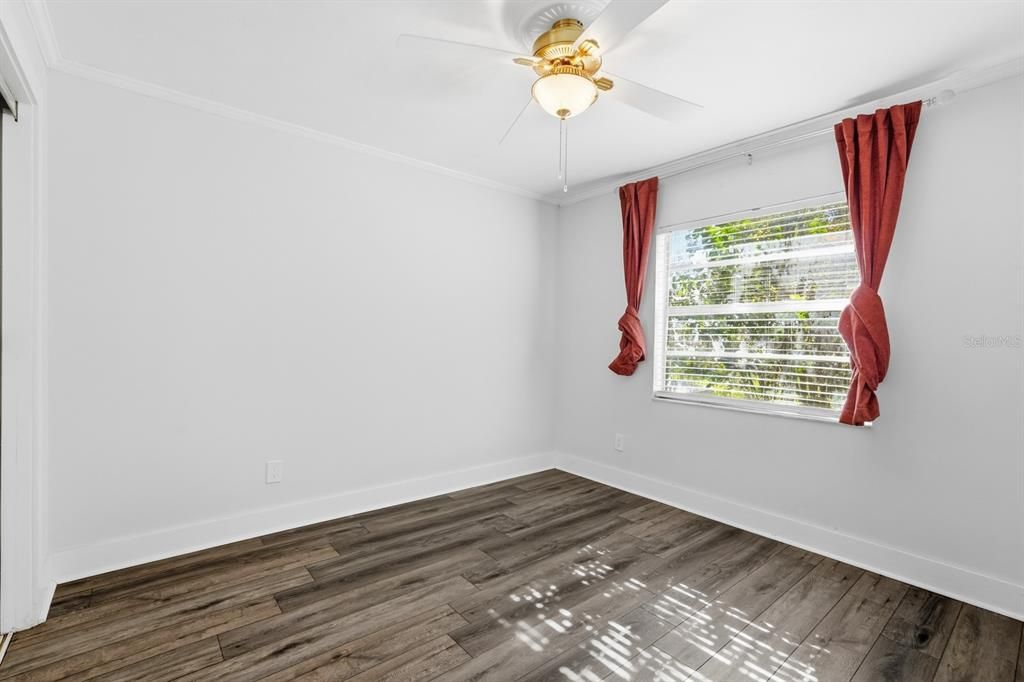 For Sale: $269,000 (3 beds, 2 baths, 1563 Square Feet)