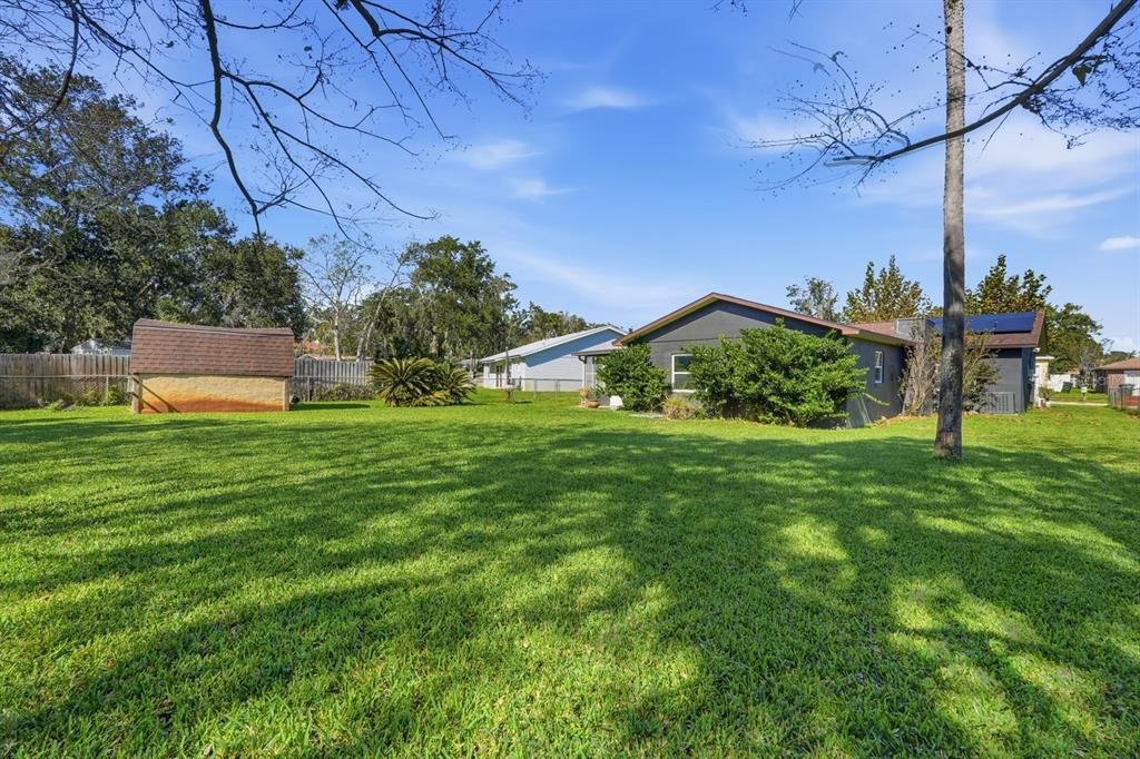 For Sale: $269,000 (3 beds, 2 baths, 1563 Square Feet)