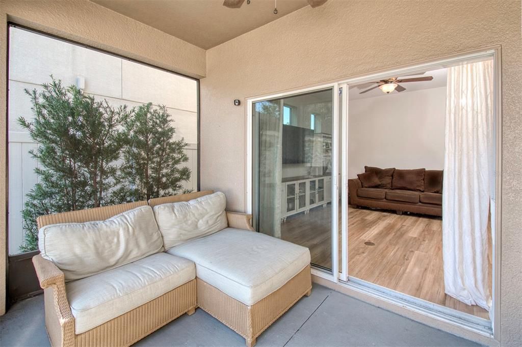 For Sale: $399,000 (3 beds, 2 baths, 2088 Square Feet)