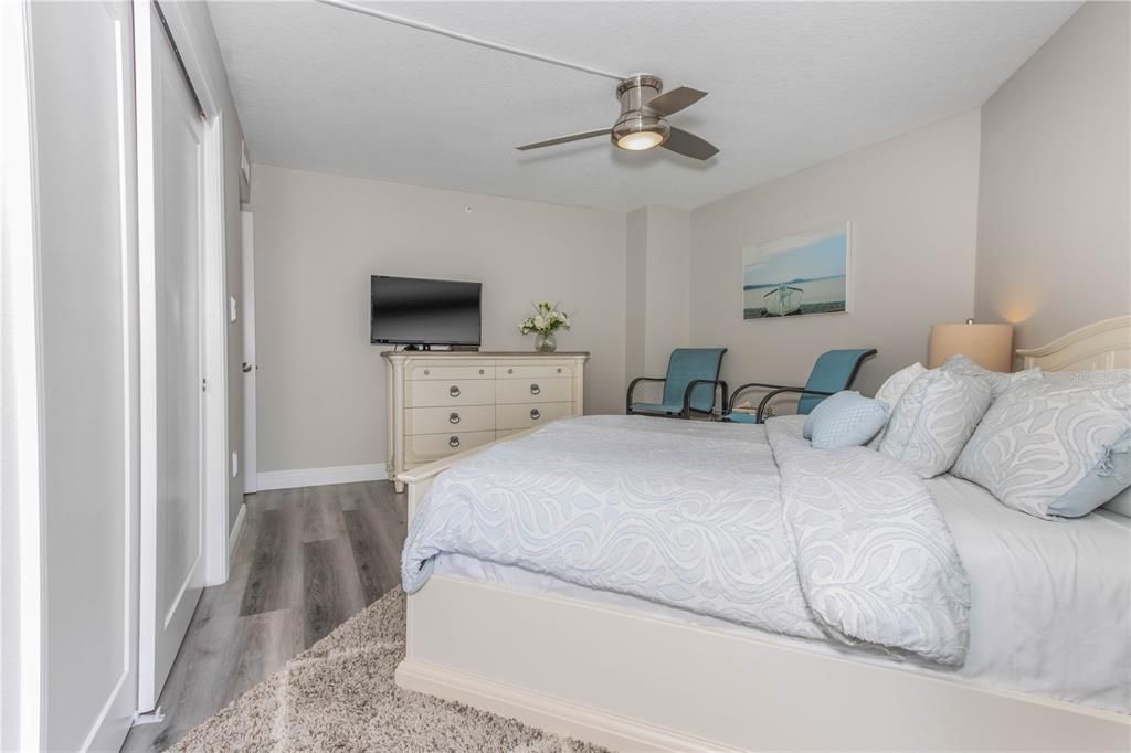 For Rent: $3,500 (2 beds, 2 baths, 1345 Square Feet)