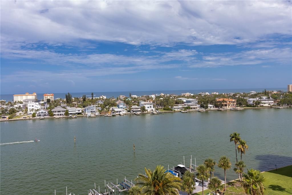 For Rent: $3,500 (2 beds, 2 baths, 1345 Square Feet)