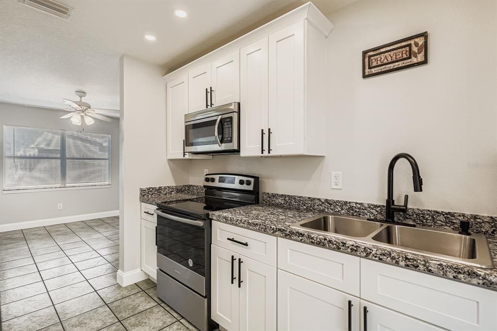 En Venta: $284,000 (3 camas, 1 baños, 1213 Pies cuadrados)