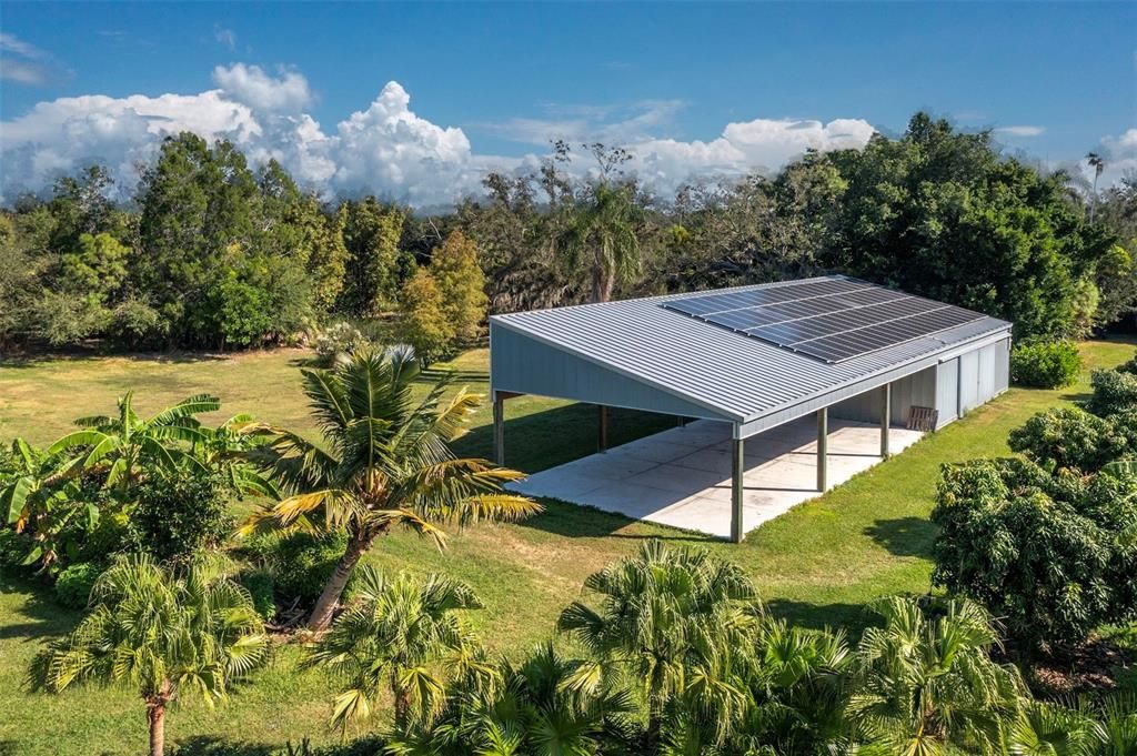 For Sale: $13,995,000 (8 beds, 9 baths, 8402 Square Feet)