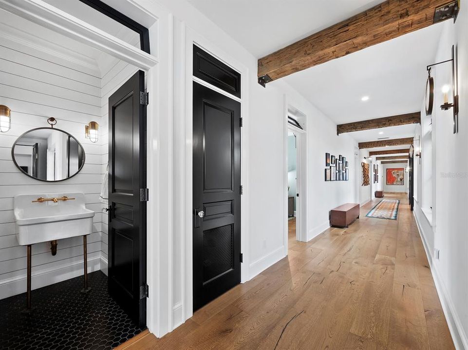 For Sale: $13,995,000 (8 beds, 9 baths, 8402 Square Feet)