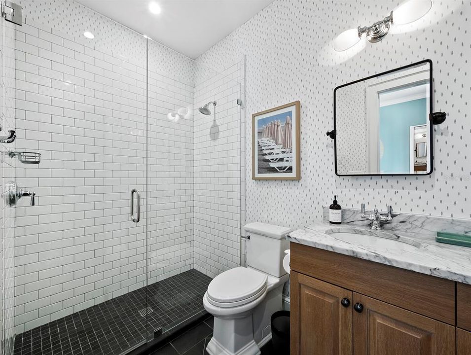 For Sale: $13,995,000 (8 beds, 9 baths, 8402 Square Feet)