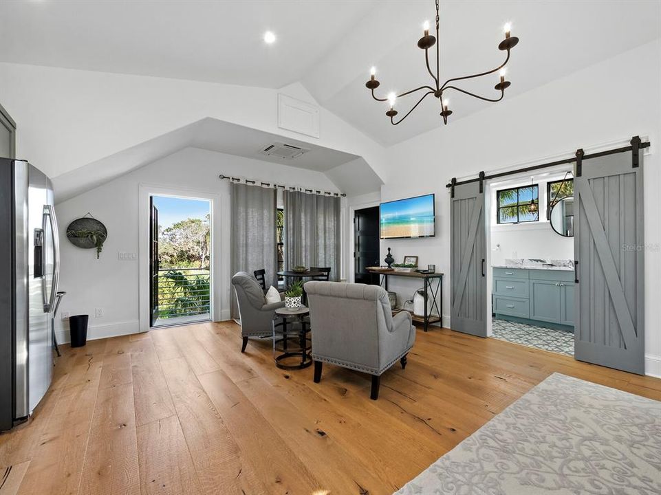 For Sale: $13,995,000 (8 beds, 9 baths, 8402 Square Feet)