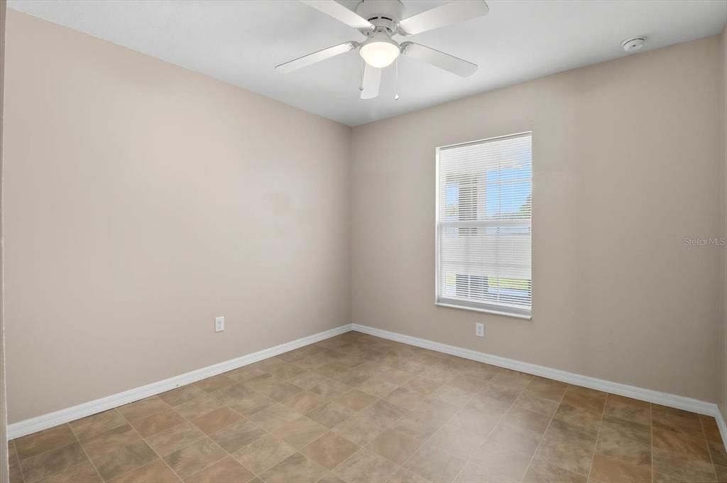 待售: $314,900 (4 贝兹, 2 浴室, 1492 平方英尺)