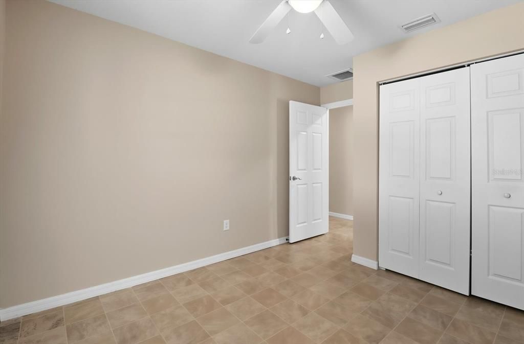 待售: $314,900 (4 贝兹, 2 浴室, 1492 平方英尺)