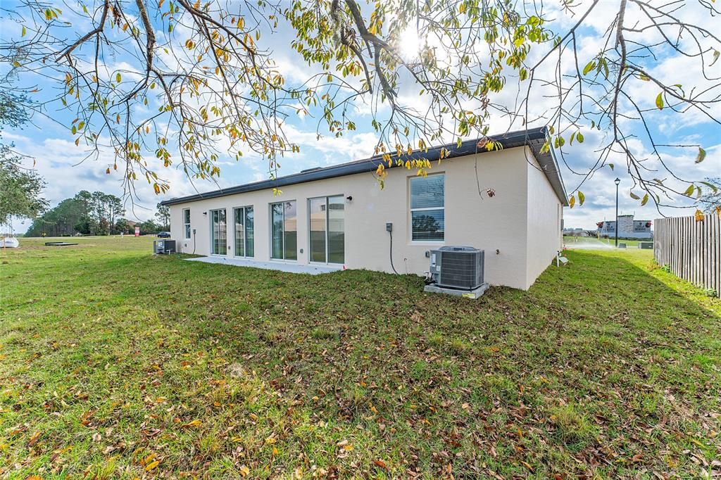 В аренду: $1,950 (3 спален, 2 ванн, 1148 Квадратных фут)