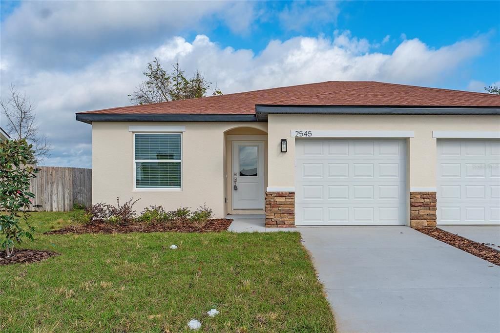 В аренду: $1,950 (3 спален, 2 ванн, 1148 Квадратных фут)