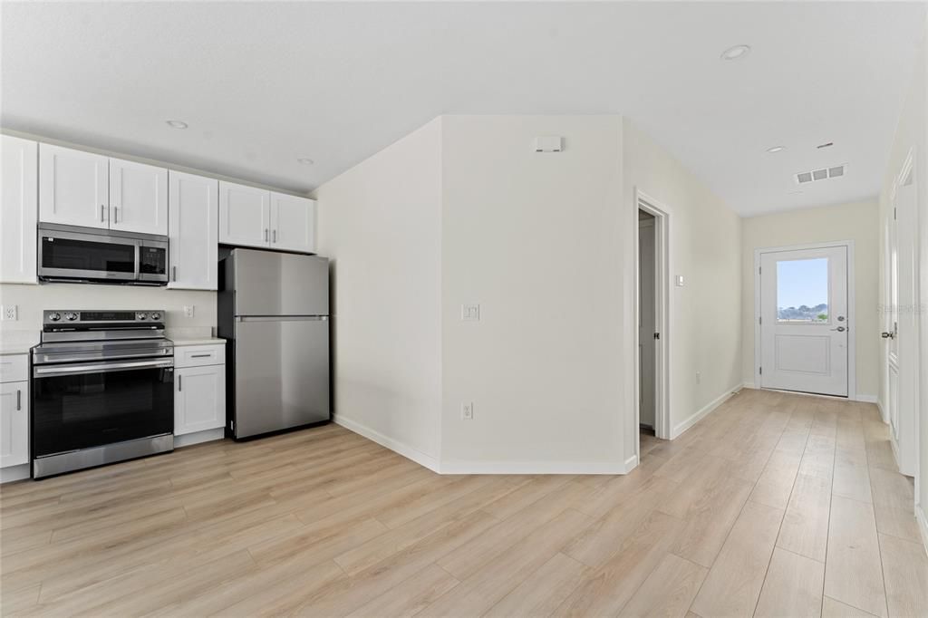 В аренду: $1,950 (3 спален, 2 ванн, 1148 Квадратных фут)