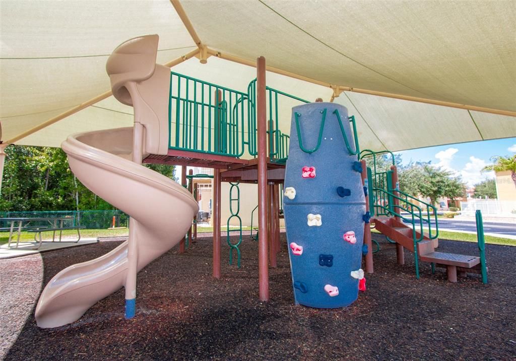 For Sale: $243,477 (3 beds, 2 baths, 1291 Square Feet)