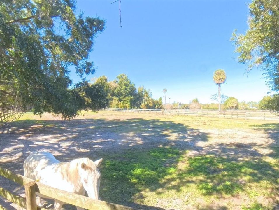 En Venta: $2,500,000 (2 camas, 2 baños, 1872 Pies cuadrados)