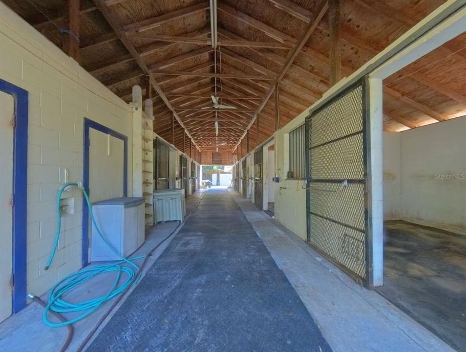 En Venta: $2,500,000 (2 camas, 2 baños, 1872 Pies cuadrados)