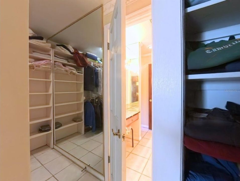 En Venta: $2,500,000 (2 camas, 2 baños, 1872 Pies cuadrados)