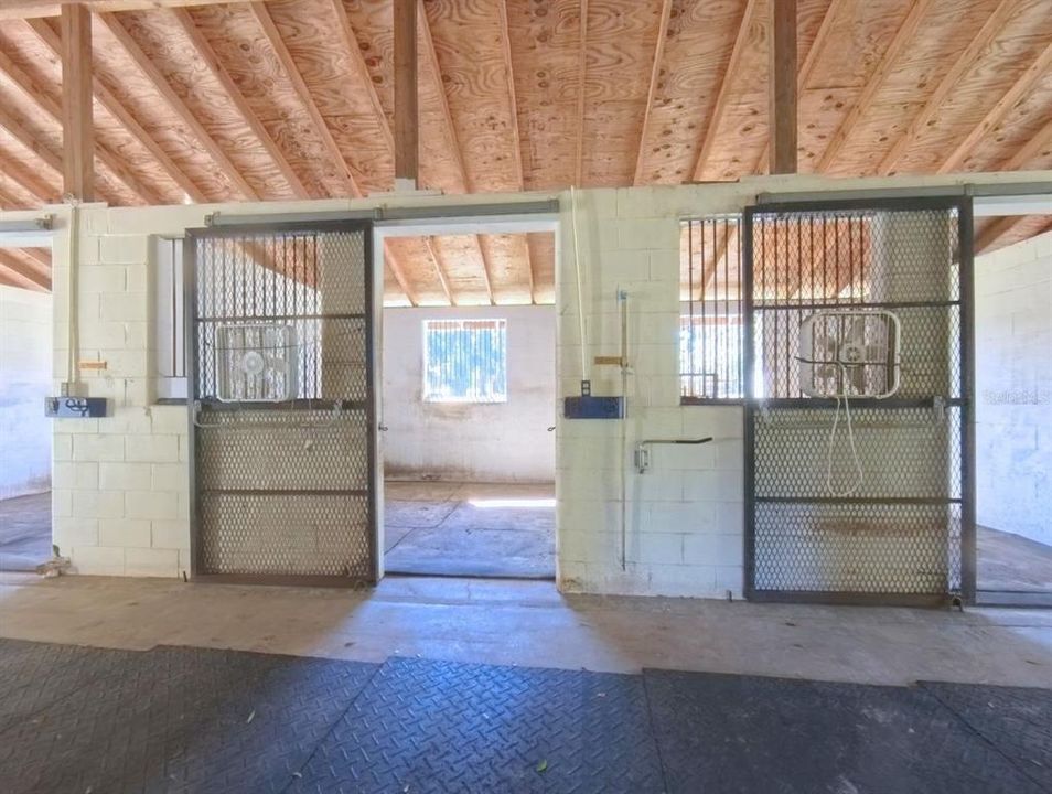 En Venta: $2,500,000 (2 camas, 2 baños, 1872 Pies cuadrados)