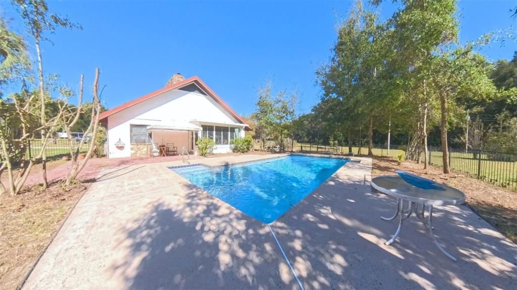 En Venta: $2,500,000 (2 camas, 2 baños, 1872 Pies cuadrados)