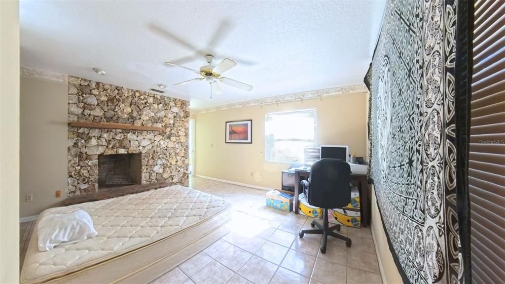 En Venta: $2,500,000 (2 camas, 2 baños, 1872 Pies cuadrados)