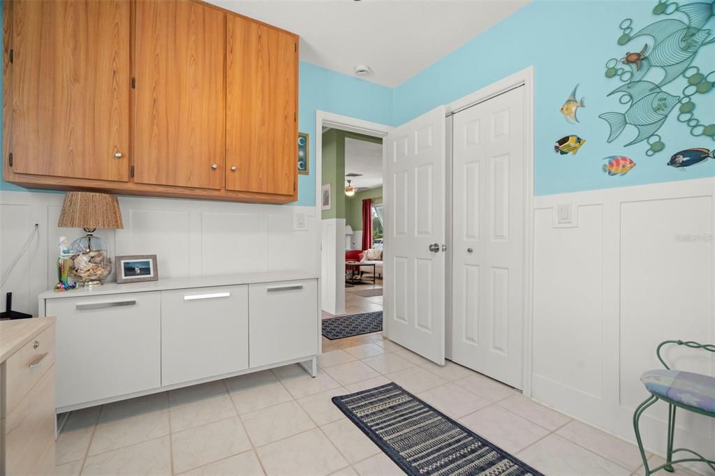 待售: $750,000 (2 贝兹, 1 浴室, 917 平方英尺)