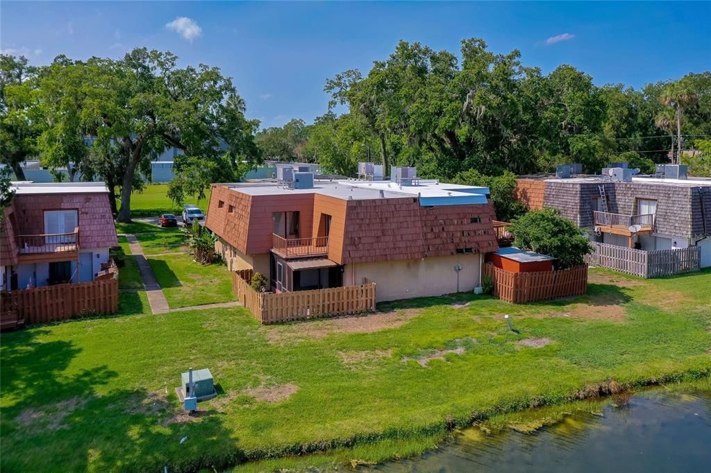 В аренду: $1,800 (3 спален, 1 ванн, 1686 Квадратных фут)