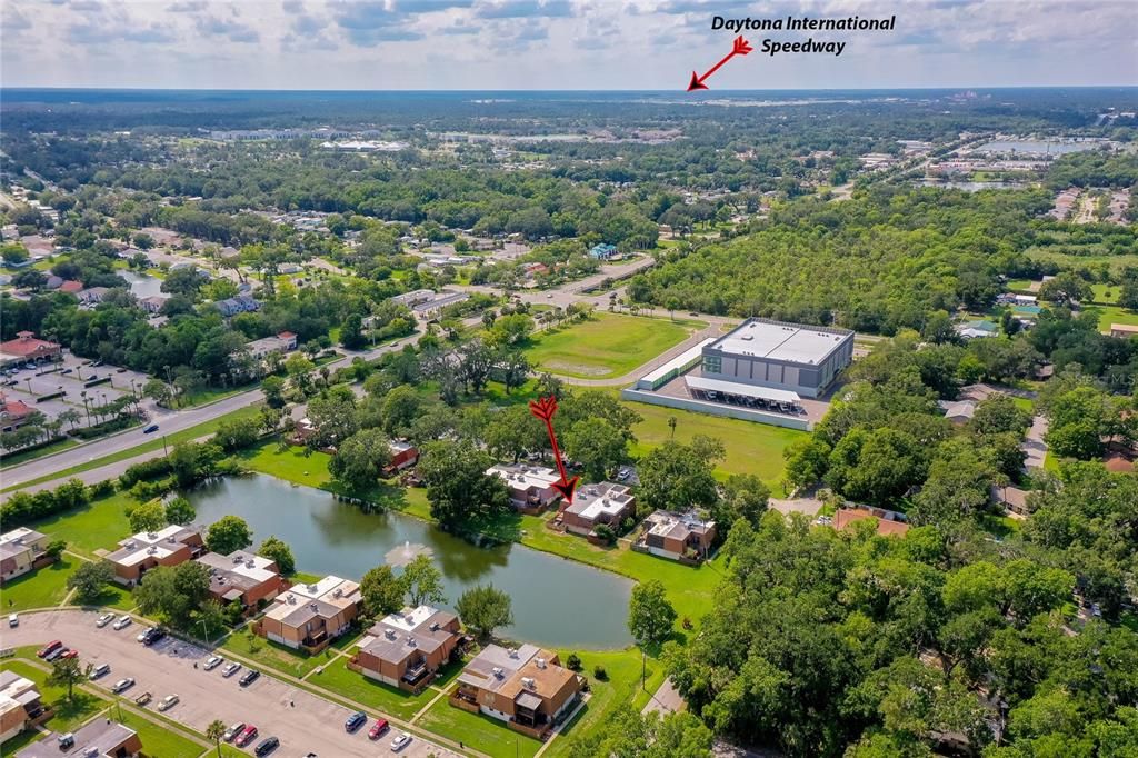 В аренду: $1,800 (3 спален, 1 ванн, 1686 Квадратных фут)