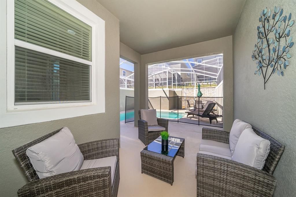 For Rent: $2,800 (4 beds, 3 baths, 1914 Square Feet)