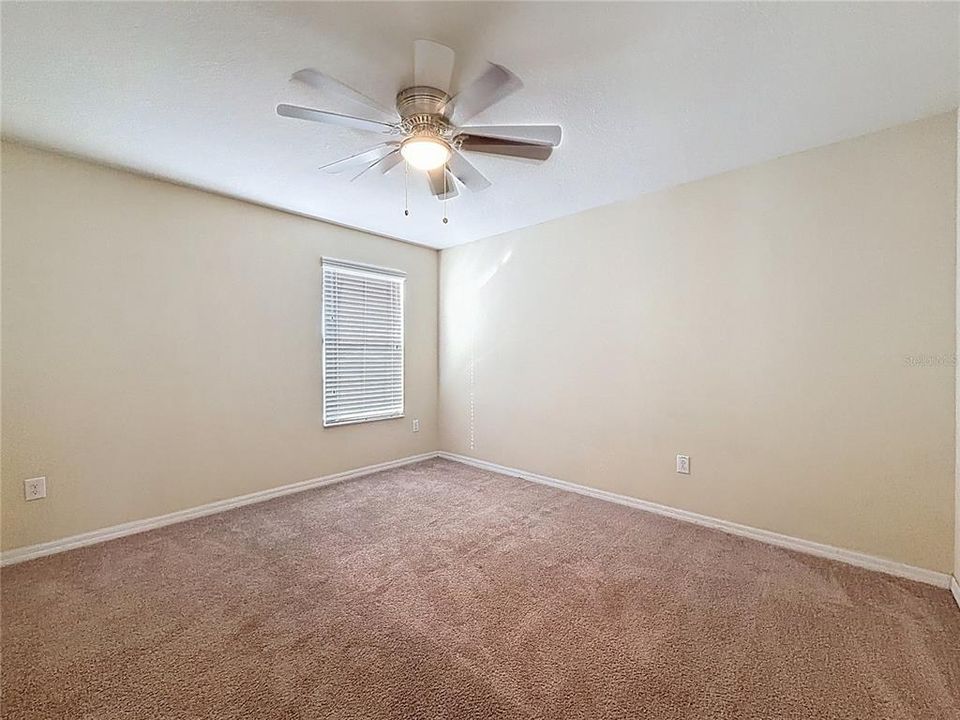 For Sale: $425,000 (5 beds, 3 baths, 2180 Square Feet)