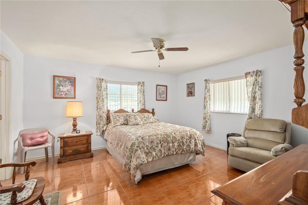 En Venta: $249,500 (2 camas, 2 baños, 1446 Pies cuadrados)