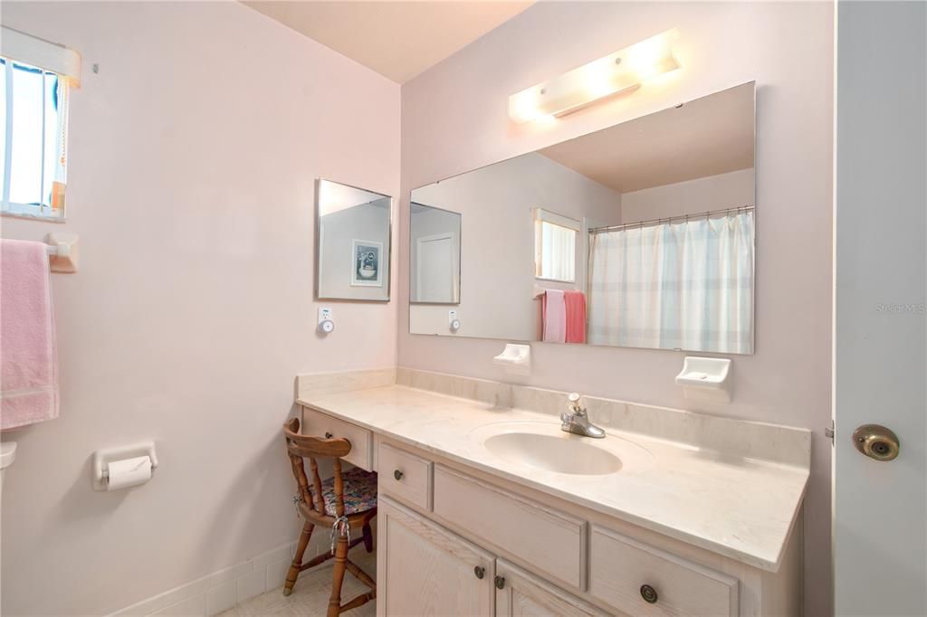 En Venta: $249,500 (2 camas, 2 baños, 1446 Pies cuadrados)