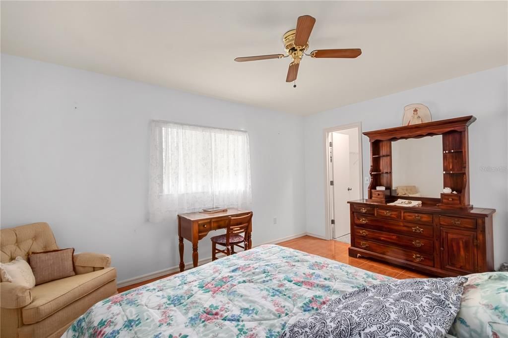 En Venta: $249,500 (2 camas, 2 baños, 1446 Pies cuadrados)