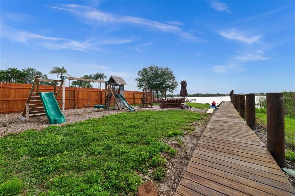 For Sale: $474,990 (3 beds, 2 baths, 1818 Square Feet)