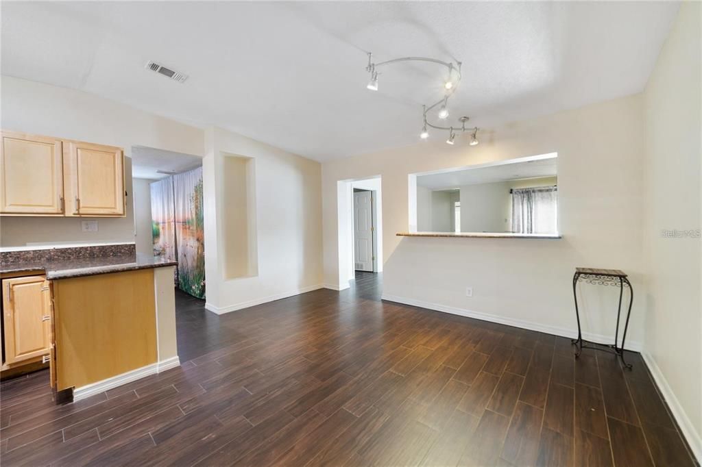 For Sale: $474,990 (3 beds, 2 baths, 1818 Square Feet)