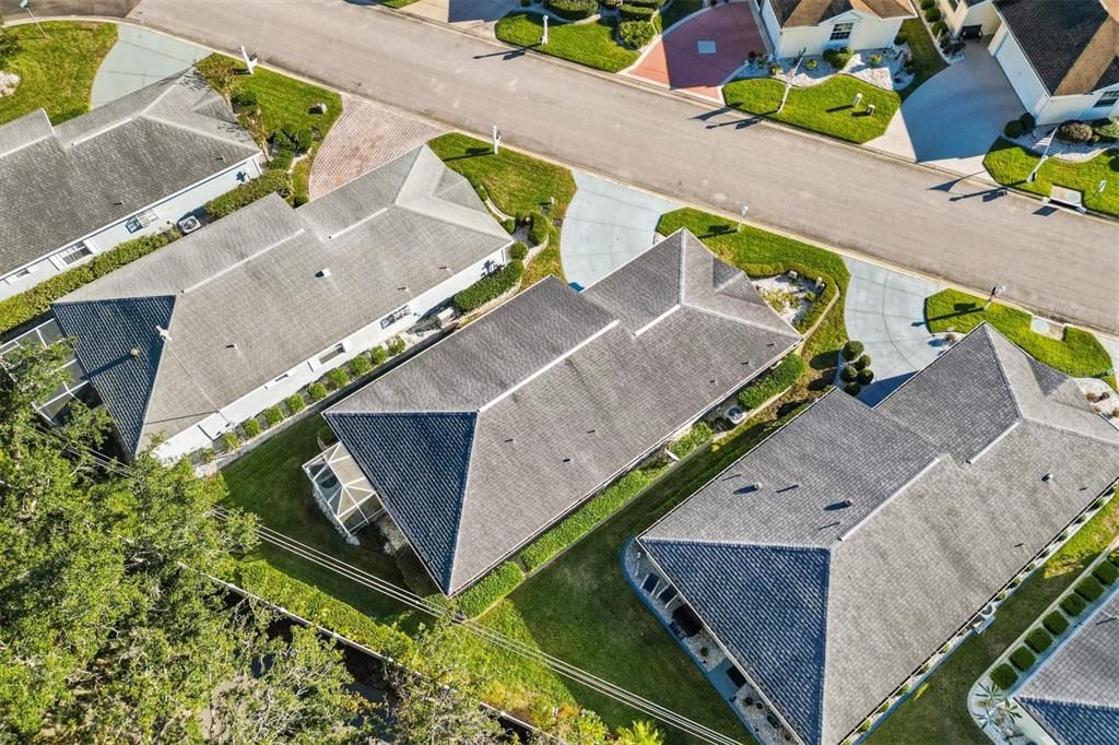 На продажу: $239,000 (2 спален, 2 ванн, 1359 Квадратных фут)