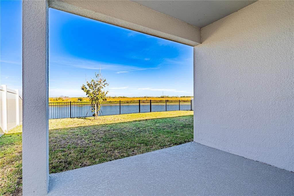 En Renta: $2,050 (4 camas, 2 baños, 1938 Pies cuadrados)