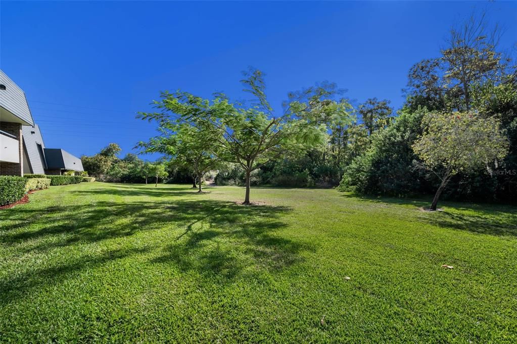 На продажу: $375,000 (2 спален, 2 ванн, 1175 Квадратных фут)