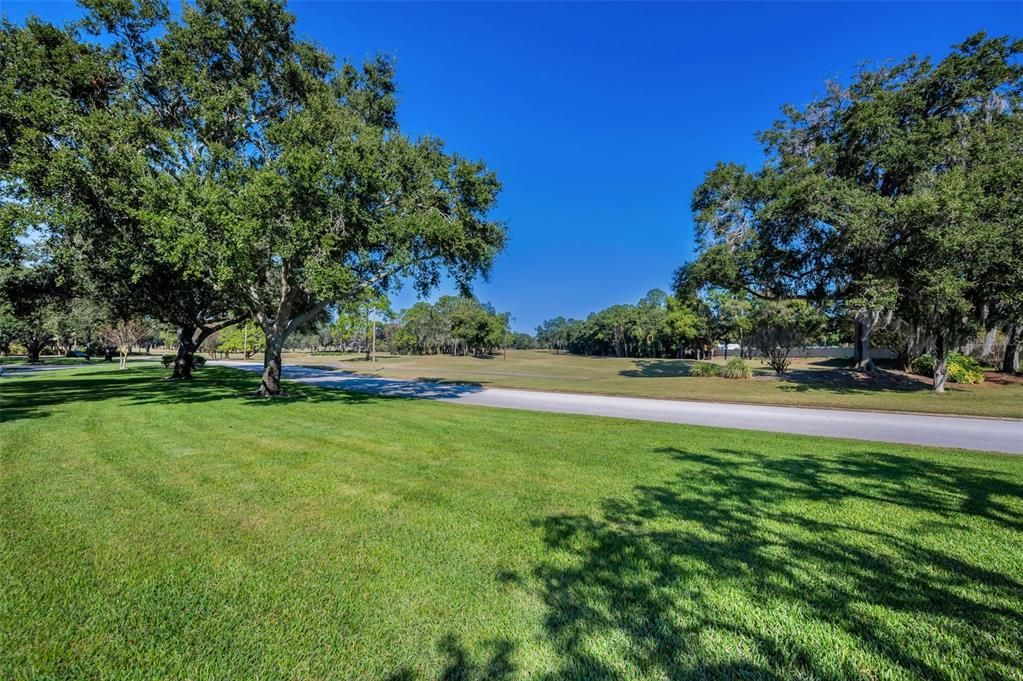 На продажу: $375,000 (2 спален, 2 ванн, 1175 Квадратных фут)