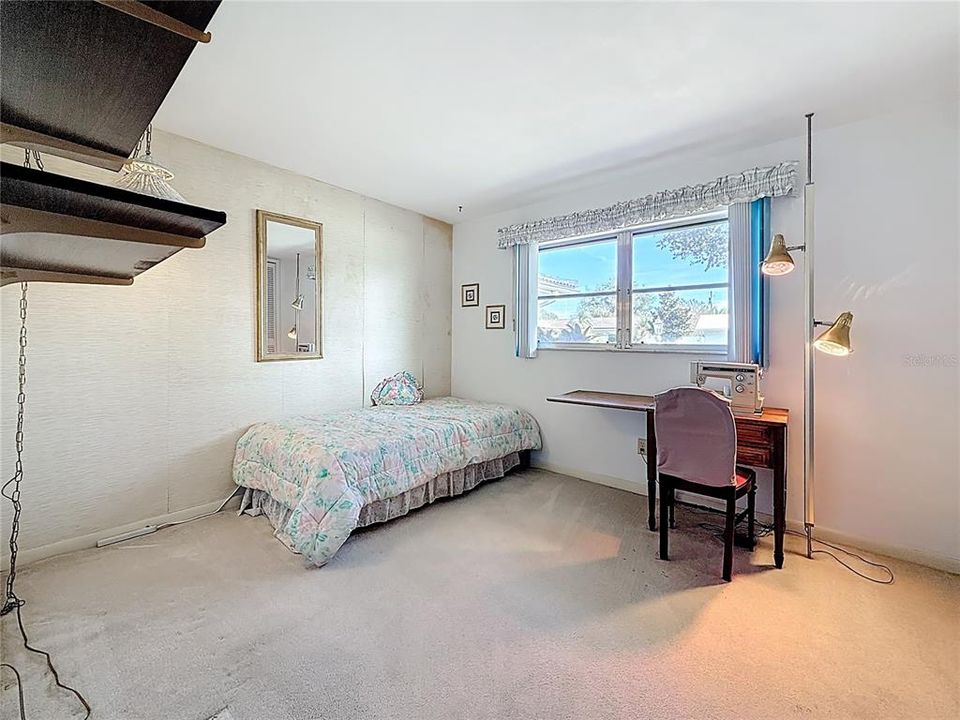 En Venta: $549,900 (3 camas, 3 baños, 2298 Pies cuadrados)