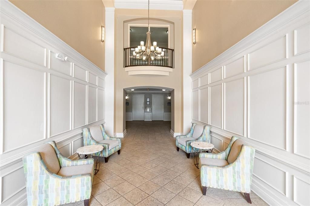 合同活跃: $629,999 (2 贝兹, 2 浴室, 2097 平方英尺)