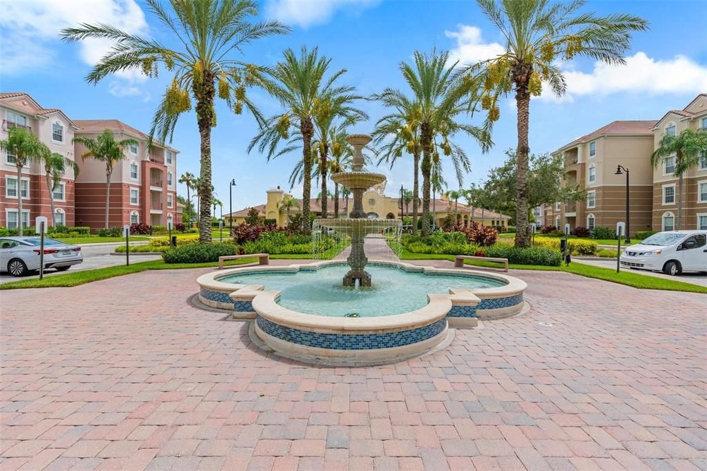 合同活跃: $629,999 (2 贝兹, 2 浴室, 2097 平方英尺)