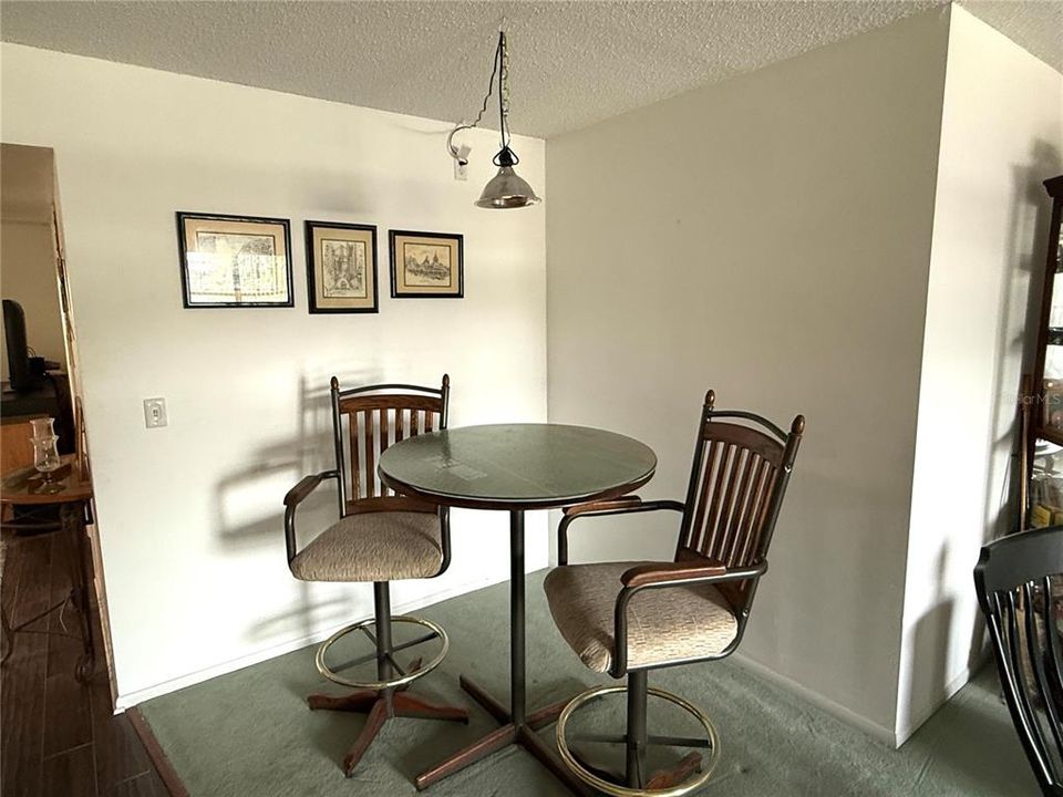 待售: $139,900 (2 贝兹, 2 浴室, 1144 平方英尺)