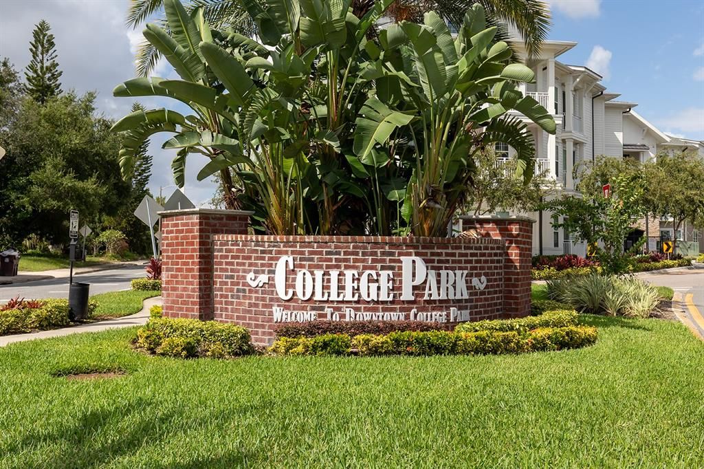 For Sale: $445,000 (2 beds, 1 baths, 909 Square Feet)