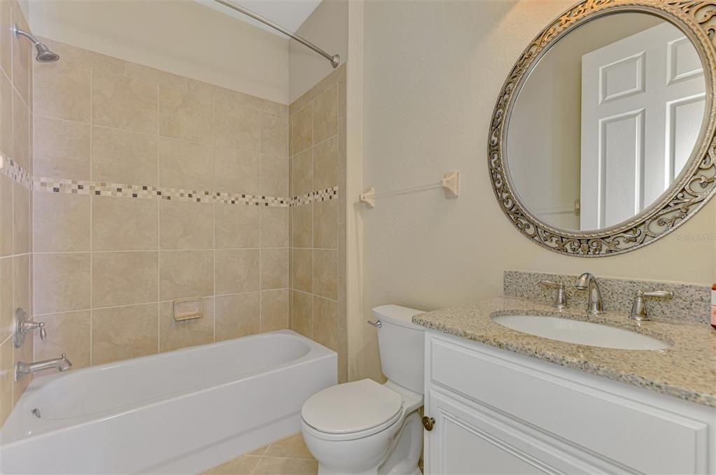 En Venta: $470,000 (3 camas, 3 baños, 2194 Pies cuadrados)