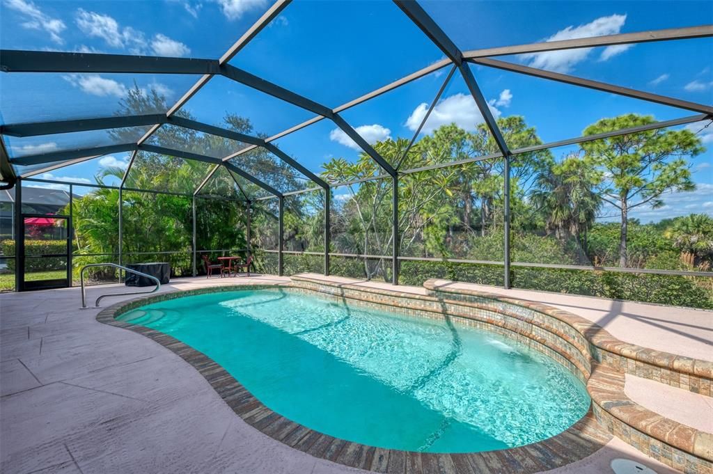 En Venta: $470,000 (3 camas, 3 baños, 2194 Pies cuadrados)