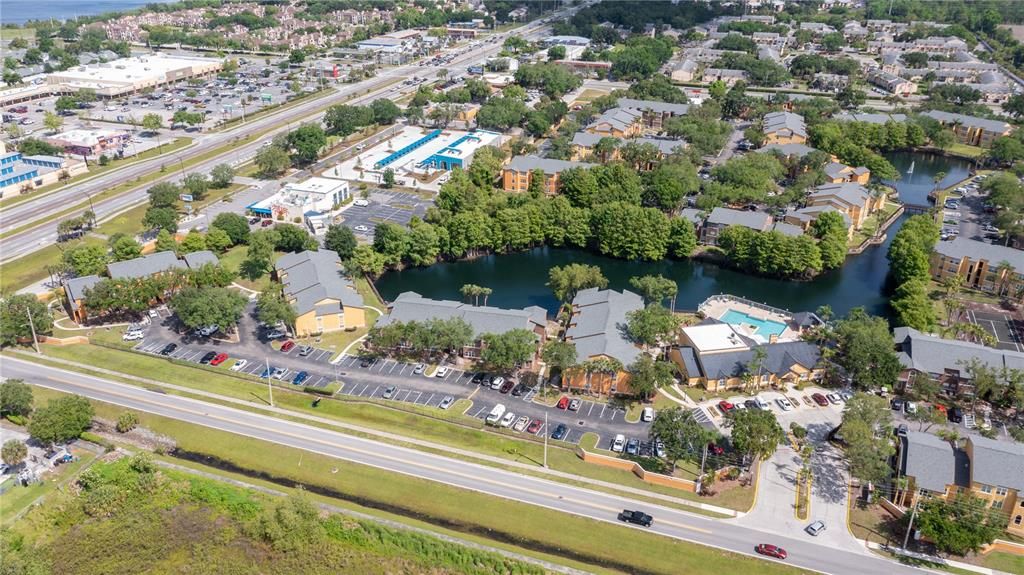 Под контрактом: $1,300 (2 спален, 1 ванн, 934 Квадратных фут)