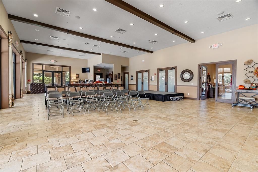 Activo con contrato: $500,000 (3 camas, 2 baños, 2193 Pies cuadrados)