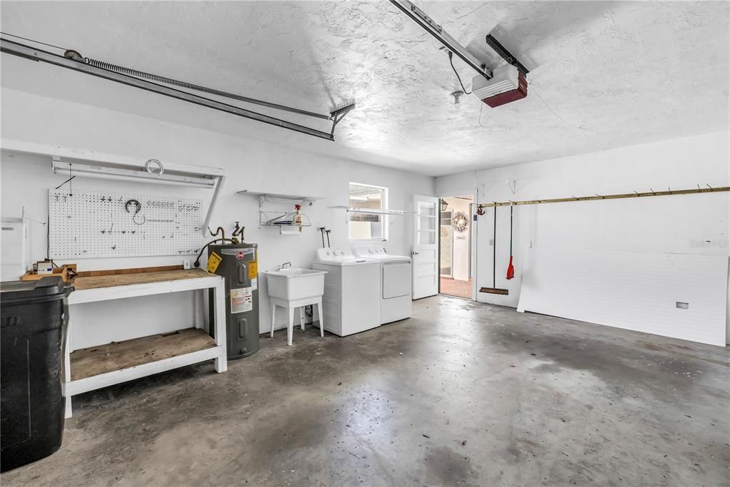 En Venta: $290,000 (2 camas, 2 baños, 1400 Pies cuadrados)