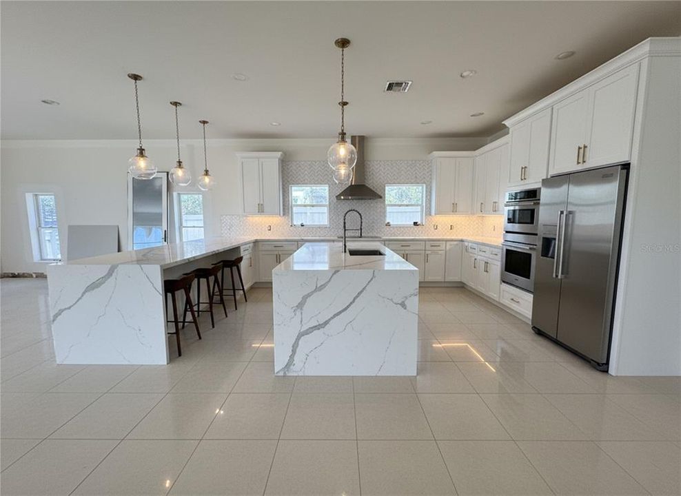 待售: $2,999,990 (5 贝兹, 5 浴室, 4558 平方英尺)