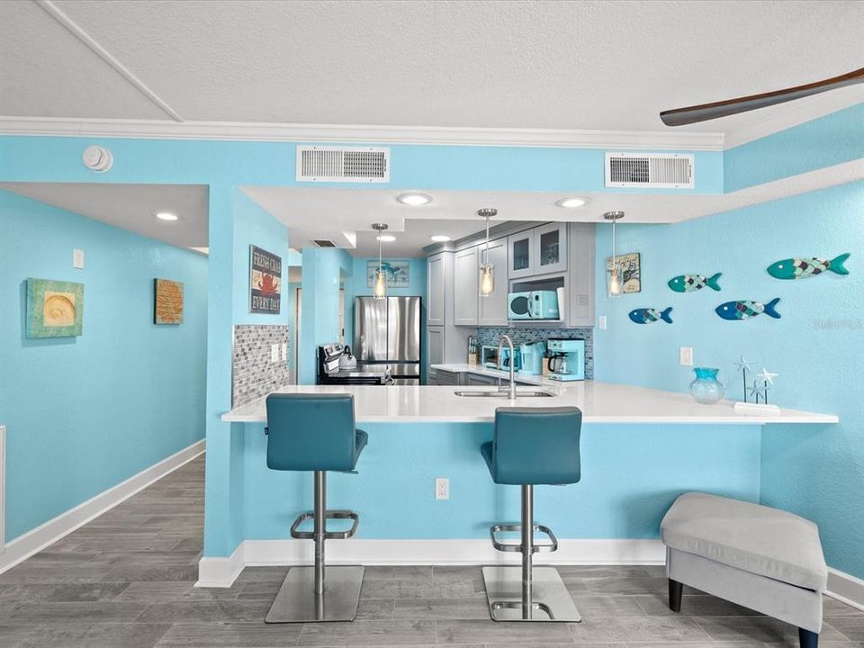 待售: $475,000 (2 贝兹, 2 浴室, 784 平方英尺)